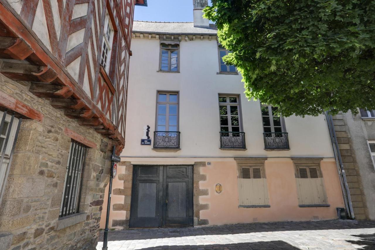 Ferienwohnung Le Celestia - Centre Historique - Rennes Exterior foto